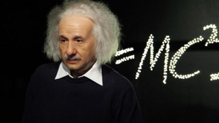 Nem tévedett, Mr. Einstein!