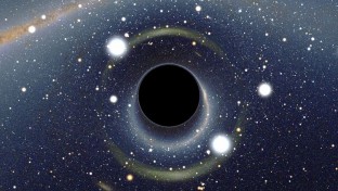 Forró gázból nassol a fekete lyuk