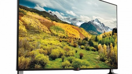 Magyarországra érkezett a világ első LG CURVED OLED TV-je